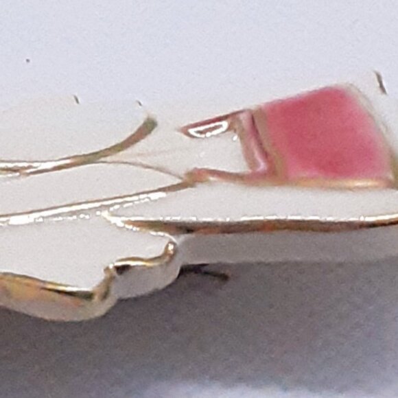 New ExClaymations Art to Wear Shopping Angel Pin trimmed in 22 kt gold - Picture 11 of 13